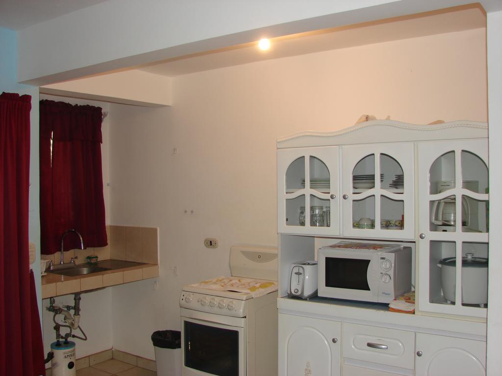 Playas del Coco Villa Riviera 2 Bedroom Townhouse الغرفة الصورة