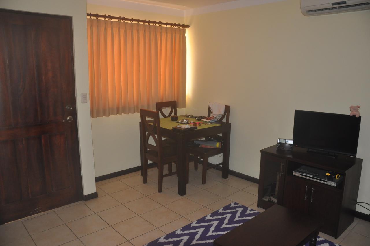 Playas del Coco Villa Riviera 2 Bedroom Townhouse الغرفة الصورة