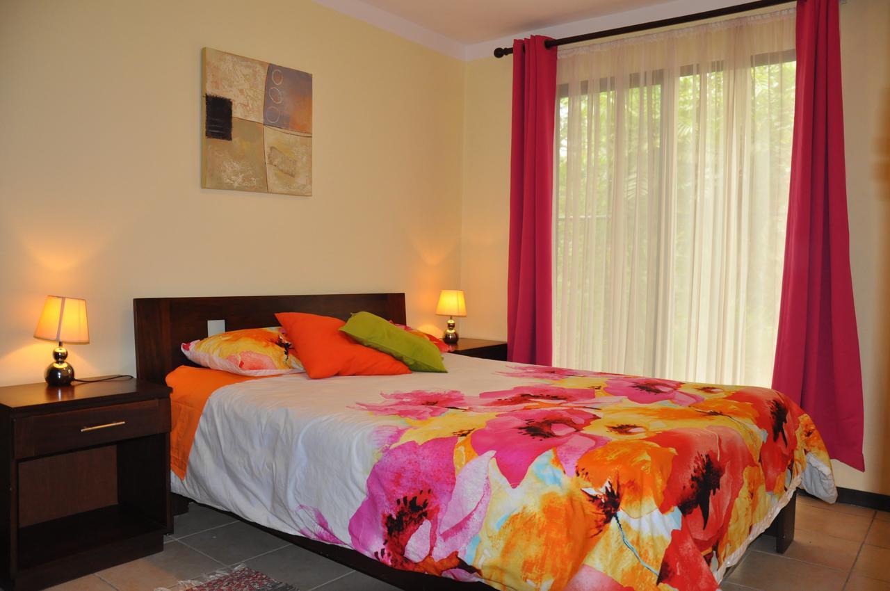 Playas del Coco Villa Riviera 2 Bedroom Townhouse الغرفة الصورة